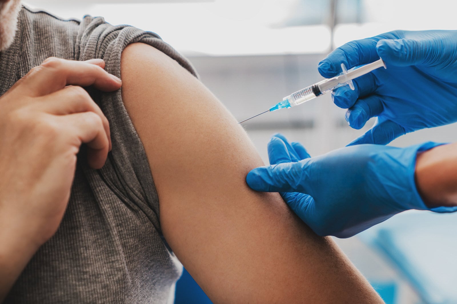 Schwächere Impfstoffe können gefährlichere Versionen von Viren hervorbringen
