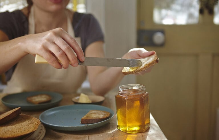 Lässt der Verzicht auf Zucker in der Ernährung Krebszellen verhungern? Neue Studie findet überraschende Antworten